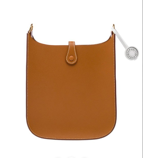 Image 1 of Zak HERMES Mini Evelyne en Cuir Doré - 103322