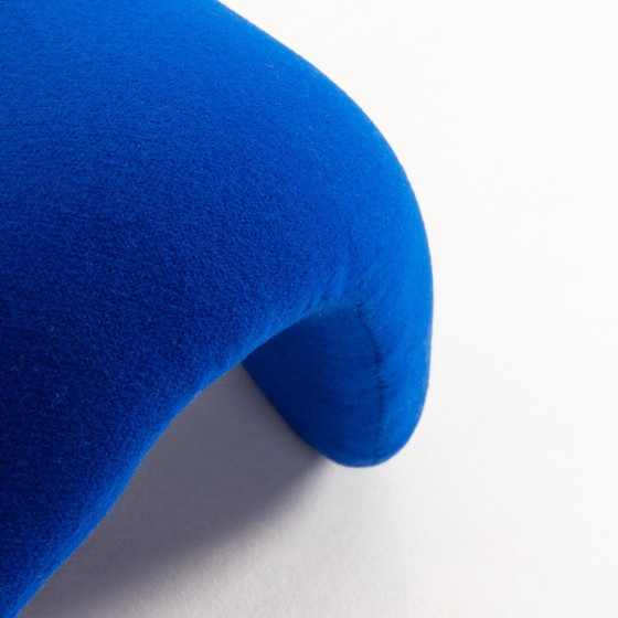 Image 1 of Pierre Paulin, 2 Chauffeuses 557 dite Tongue, Artifort Ed., 1967