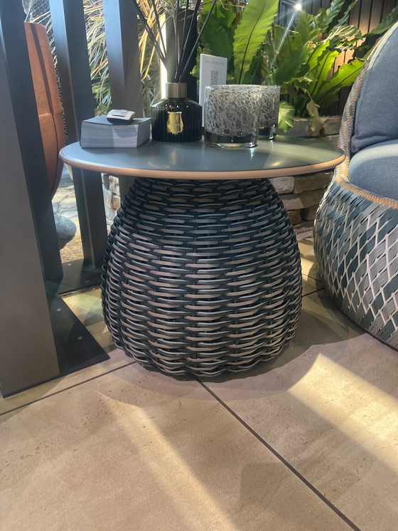 Image 1 of Dedon Sedia rotonda Dala e tavolino Porcini