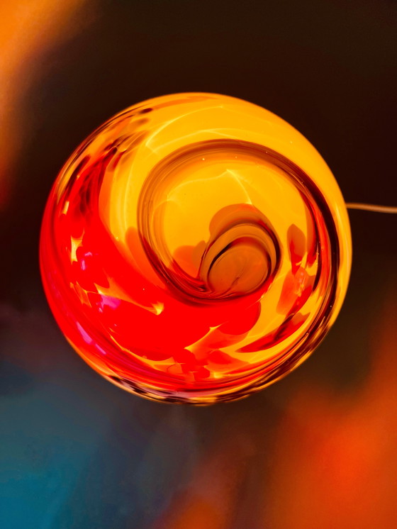Image 1 of Uniek Murano swirl lamp