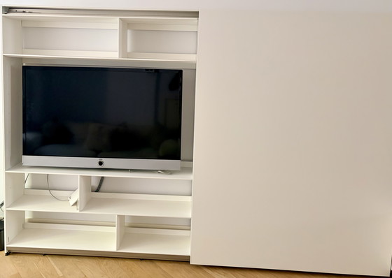 Image 1 of Fraaie B&B Italia wandkast/TV-kast/boekenkast in wit/terra 400x166cm