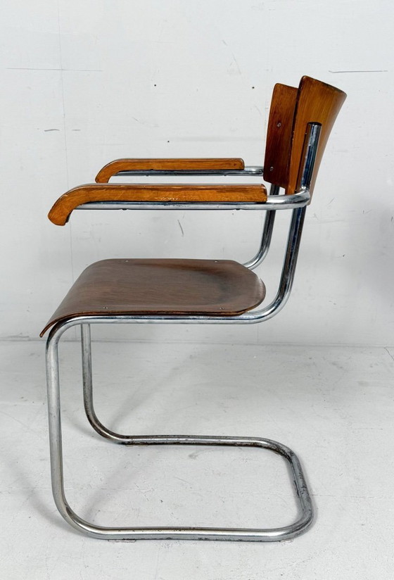 Image 1 of Juego de 2 sillas cantilever de Mart Stam para detectores de mosquitos, modelo: FN6, década de 1930