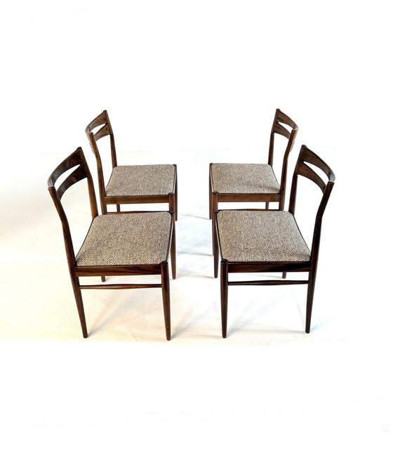 Image 1 of Ensemble de 4 chaises danoises vintage restaurées '60