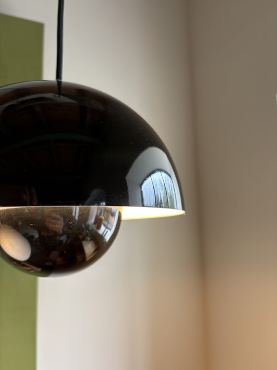 Image 1 of Maceta Louis Poulsen Esmalte Verner Panton