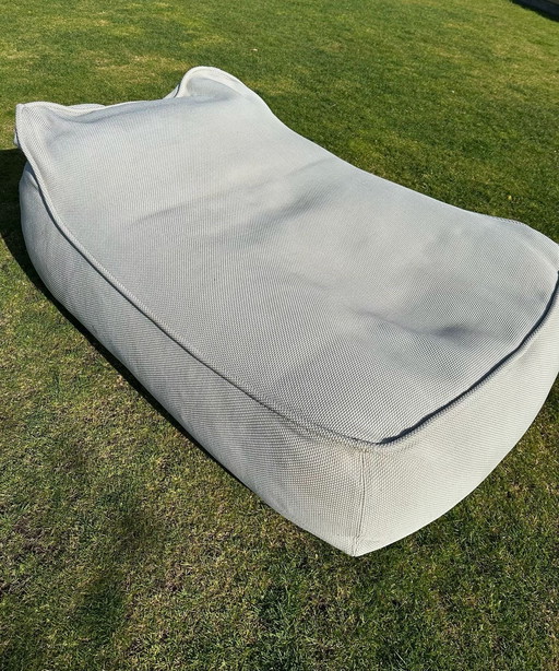 2 x Float Chaise Lonque