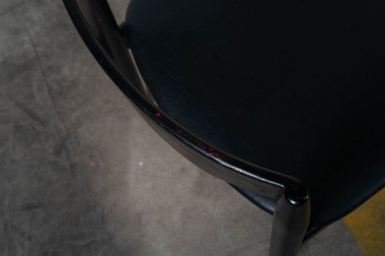 Image 1 of 6 modernistische eetkamerstoelen
