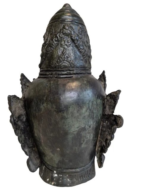 Cabeza de bronce de Vishnu con corona – Esculturas, Bronze (photo 5 of 9)
