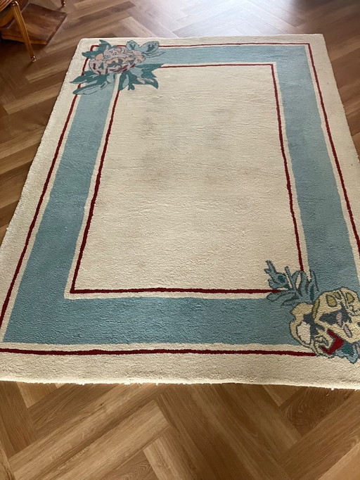 pure wool rug with unique design