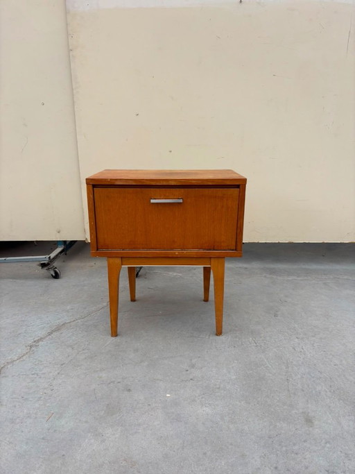 Vintage Mid-Century Nachttisch aus Holz – 1960er Jahre