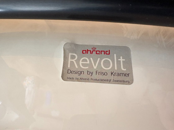 Image 1 of Révolte d'Ahrend