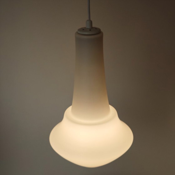 Image 1 of Lampada a sospensione vintage in vetro di latte