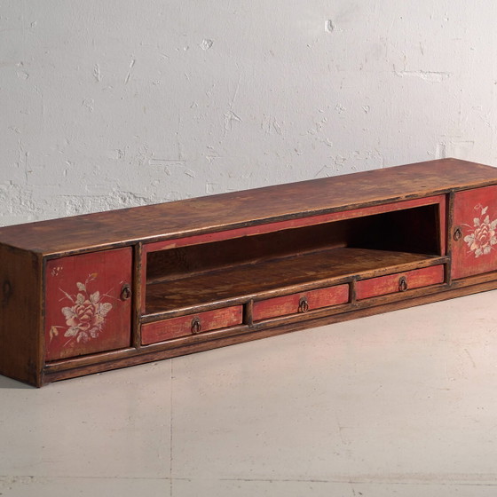 Antiker niedriger Schrank aus Ulmenholz – China, ca. 1900 – Sideboard, Iron (photo 4 of 40)