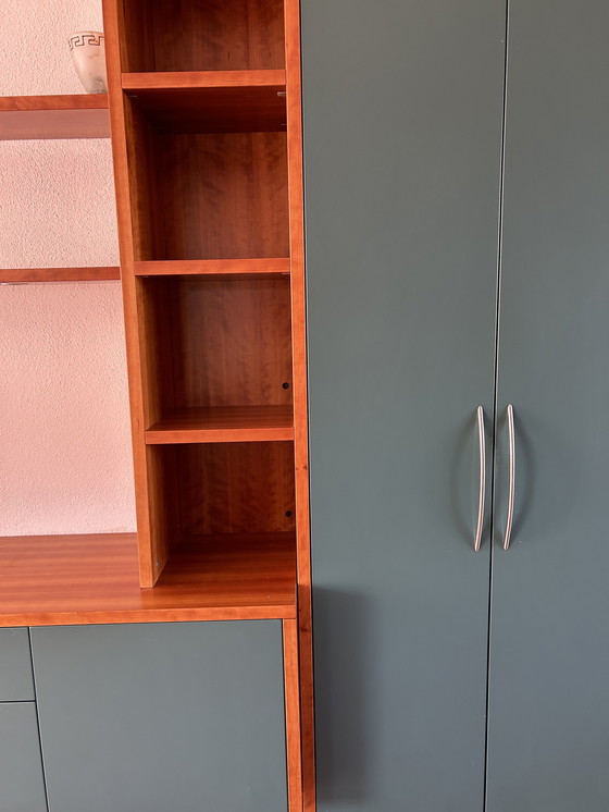 Image 1 of Gero moderne wandmeubelset met opbergruimte en vitrinas