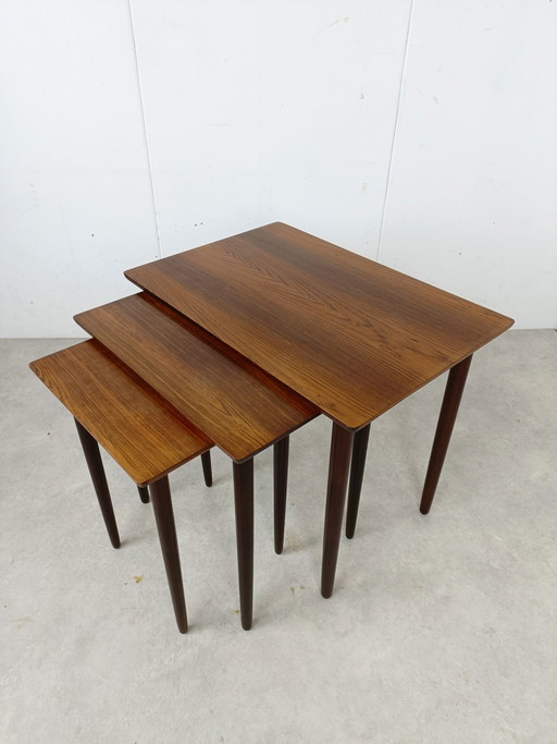 3x Mesa nido vintage