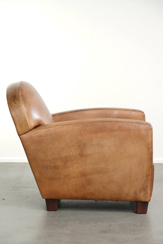 Hermoso sillón de diseño de cuero de oveja con un diseño elegante y una gran apariencia – Sillones, Leather (photo 3 of 12)