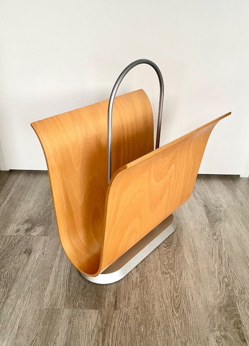 Portariviste dal design vintage Ligne Roset