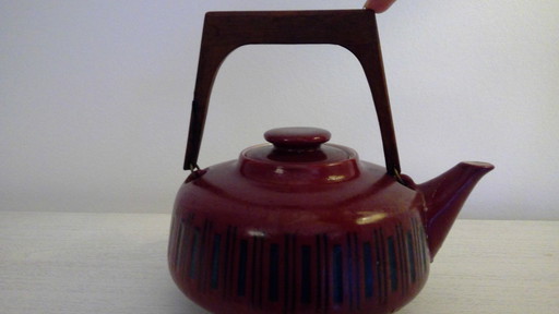 Keramische theepot met teakhouten handvat van Tambach Gräflich Ortenburg