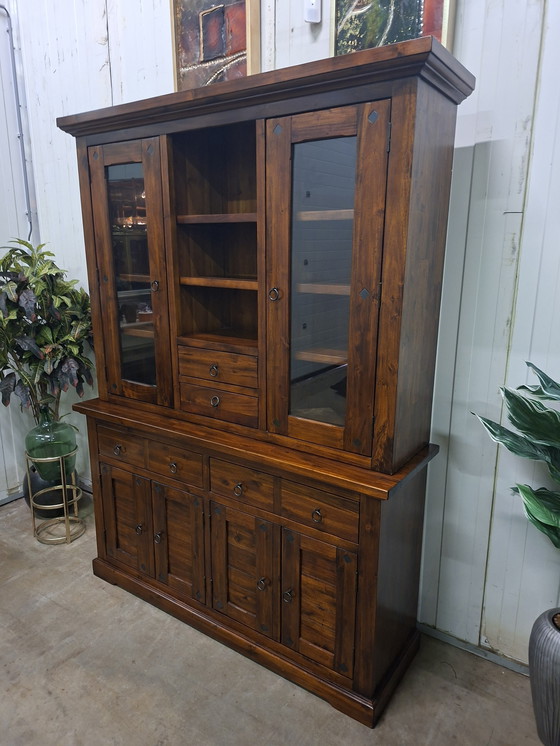 Image 1 of Klassieke Vitrinekast, servieskast, buffetkast afm. 156x47/36cm en 211cm hoog.  
