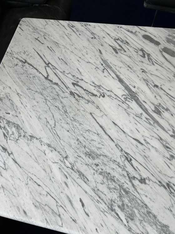 Image 1 of Mármol Carrara antiguo