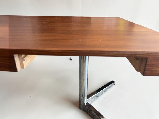 Image 1 of Groot vintage directiebureau in de stijl van Florence Knoll – 200 cm x 100 cm, walnoot en chroom