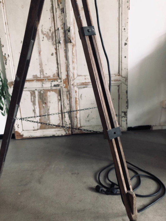 Image 1 of lampe industrielle