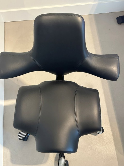 HAG Capisco 8106 Cuir Noir Comme Neuf !