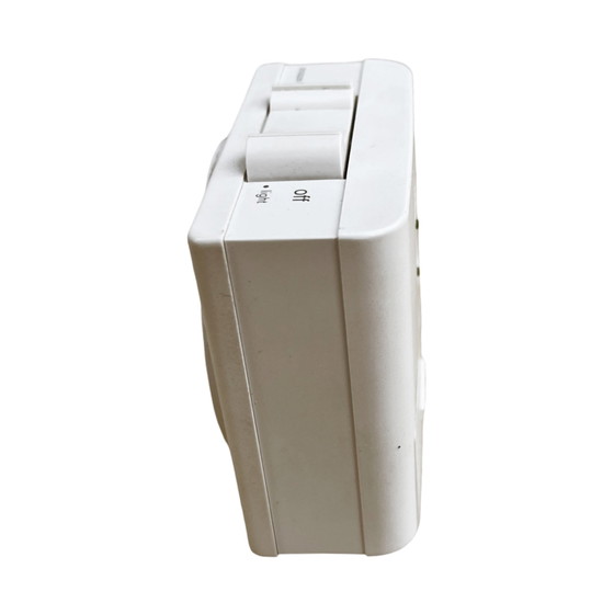 Image 1 of Reloj despertador Braun blanco, diseñado por Dietrich Lubs, Alemania, 1992