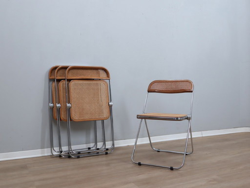 Set van 4 houten en Weense rieten Plia-stoelen van Castelli uit de jaren 70.