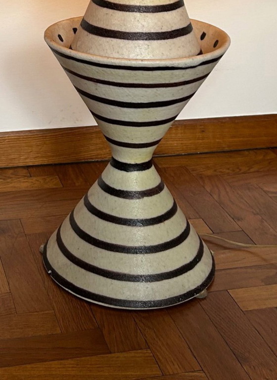 Image 1 of Table lamp