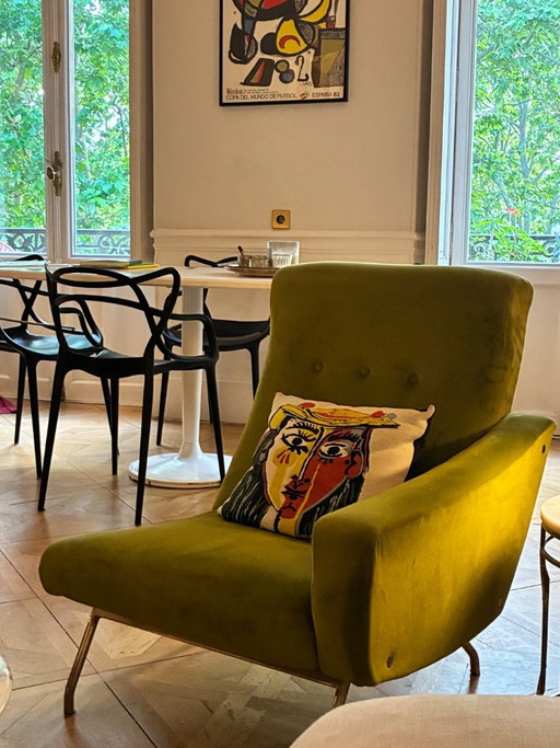 Par de sillones Joseph-André Motte para Steiner, Francia, década de 1950 – Terciopelo verde y latón – fauteuils, Brass