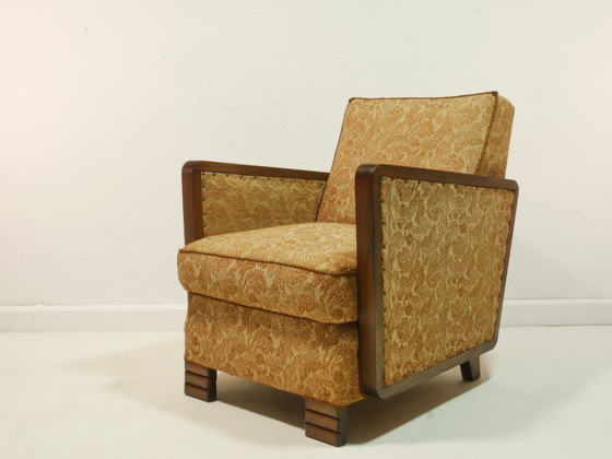 Image 1 of Vintage fauteuil uit de jaren 50, originele mid-century modern stijl, houten armleuningen, vering, bloemenstof, Duitsland