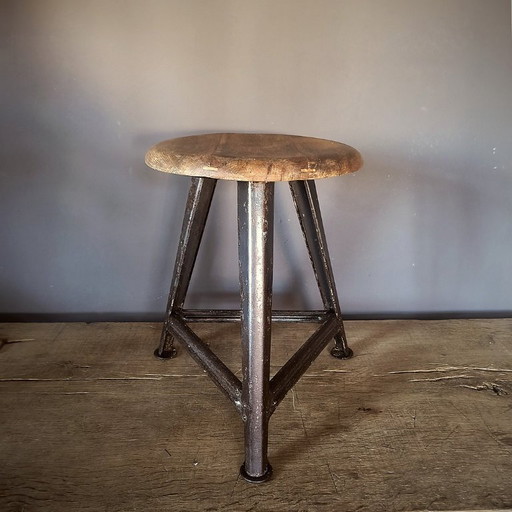 Rowac Stool 45 cm Workshop Stool Bauhaus Design