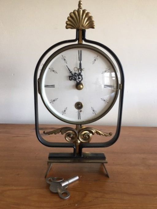 Vintage Orfac clock with key, 1960