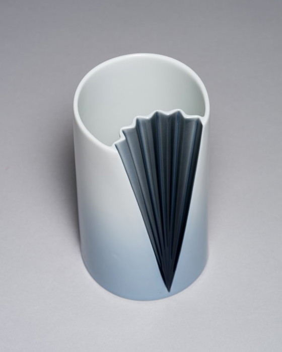 Image 1 of Chic Vintage Rosenthal Plissée Vase Trio Ambrogio Pozzi Minimalist Porcelain Art