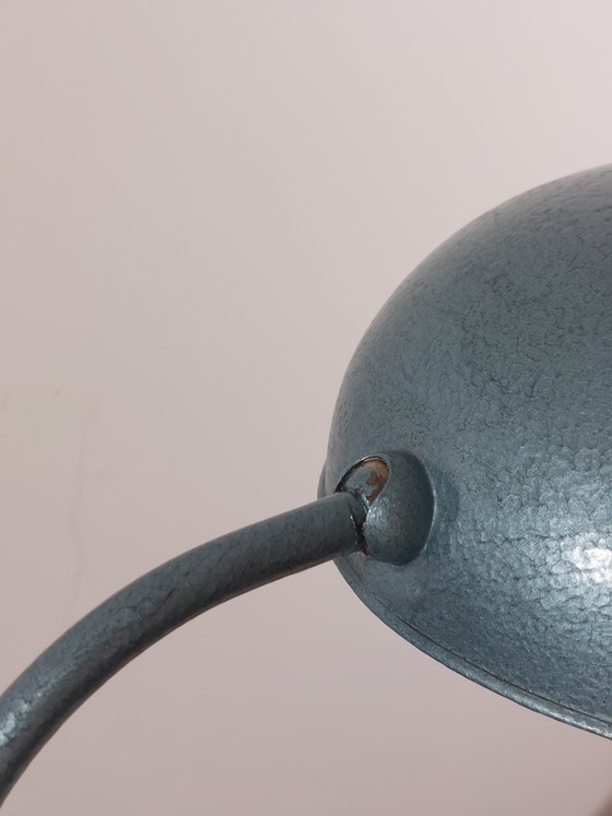 Image 1 of Vintage metalen werkplaatslamp van Gebrüder Cosack, bureaulamp, gehamerd oppervlak, jaren 1940