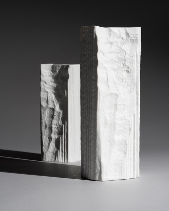 Image 1 of Duo de vases sculpturaux Rosenthal Studio-Linie, relief en porcelaine biscuit Martin Freyer