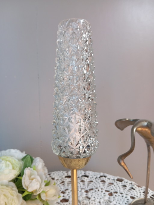 Retro chic glass table lamp with diamond tip