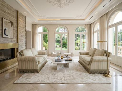 Coppia di Divani Vintage in Seta di San Leucio – Anni '80