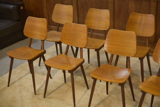 Set di 8 sedie in rovere degli anni '60. – Sedie da pranzo, Legno, Vintage (photo 5 of 11)