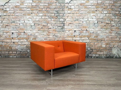 Moooi Bottoni fauteuil oranje