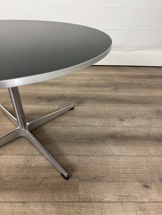 Image 1 of Fritz Hansen salontafel