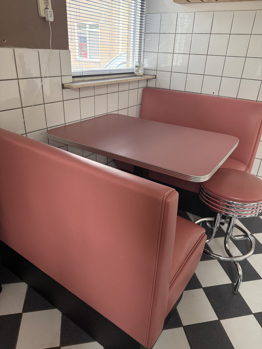 BelAir American diner set met kruk en zwarte retro tafelpoot.