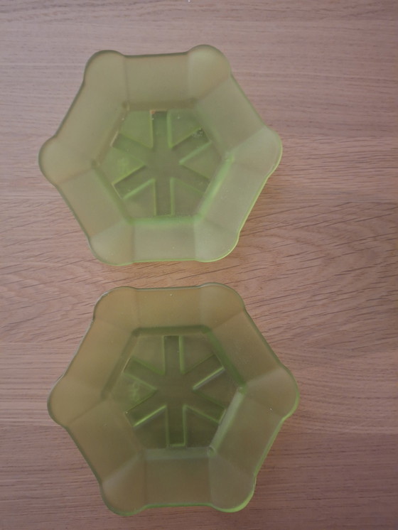 Image 1 of Deux coupes en verre de l'artiste Bas van Beek.