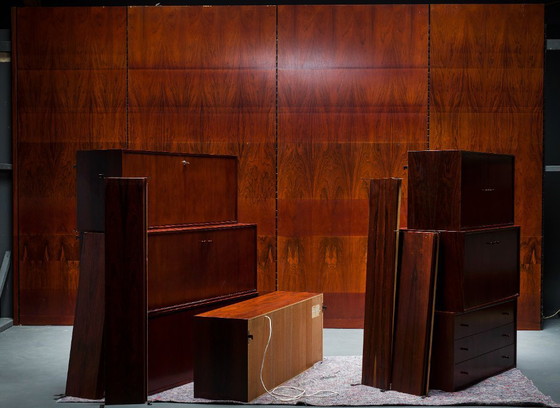 Image 1 of  Mensole da parete modulari in palissandro tedesco di IDEE Mobel, anni '60, set di 25 pezzi