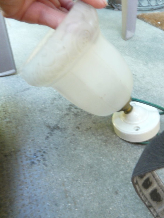 Image 1 of Lampada da parete Art Déco in porcellana e vetro stampato