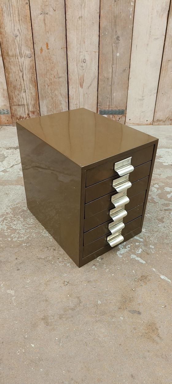 Image 1 of Caisson Gispen A4 au design vert vintage pour bureau