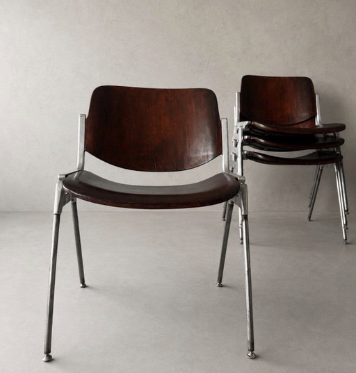 5 sedie Castelli vintage, in legno marrone, con una splendida patina. – eetkamerstoelen, Aluminium, Wood