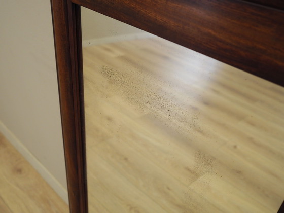 Image 1 of Miroir dans un cadre en bois, design danois, années 1970, production : Danemark