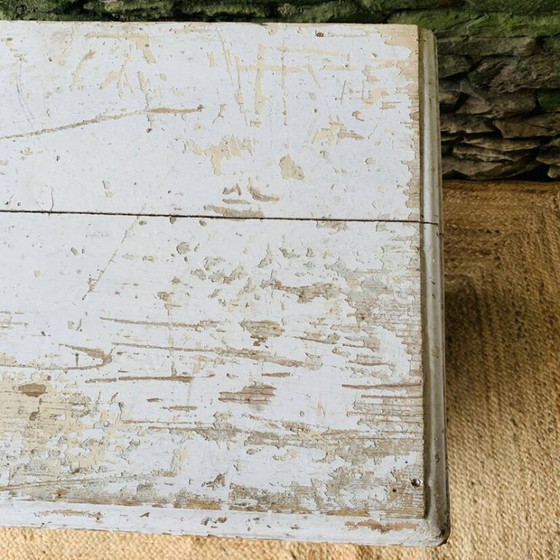 Image 1 of Dressoir / Ambachtelijk meubilair