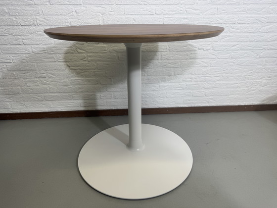 Image 1 of Artifort circle 80 cm diameter  